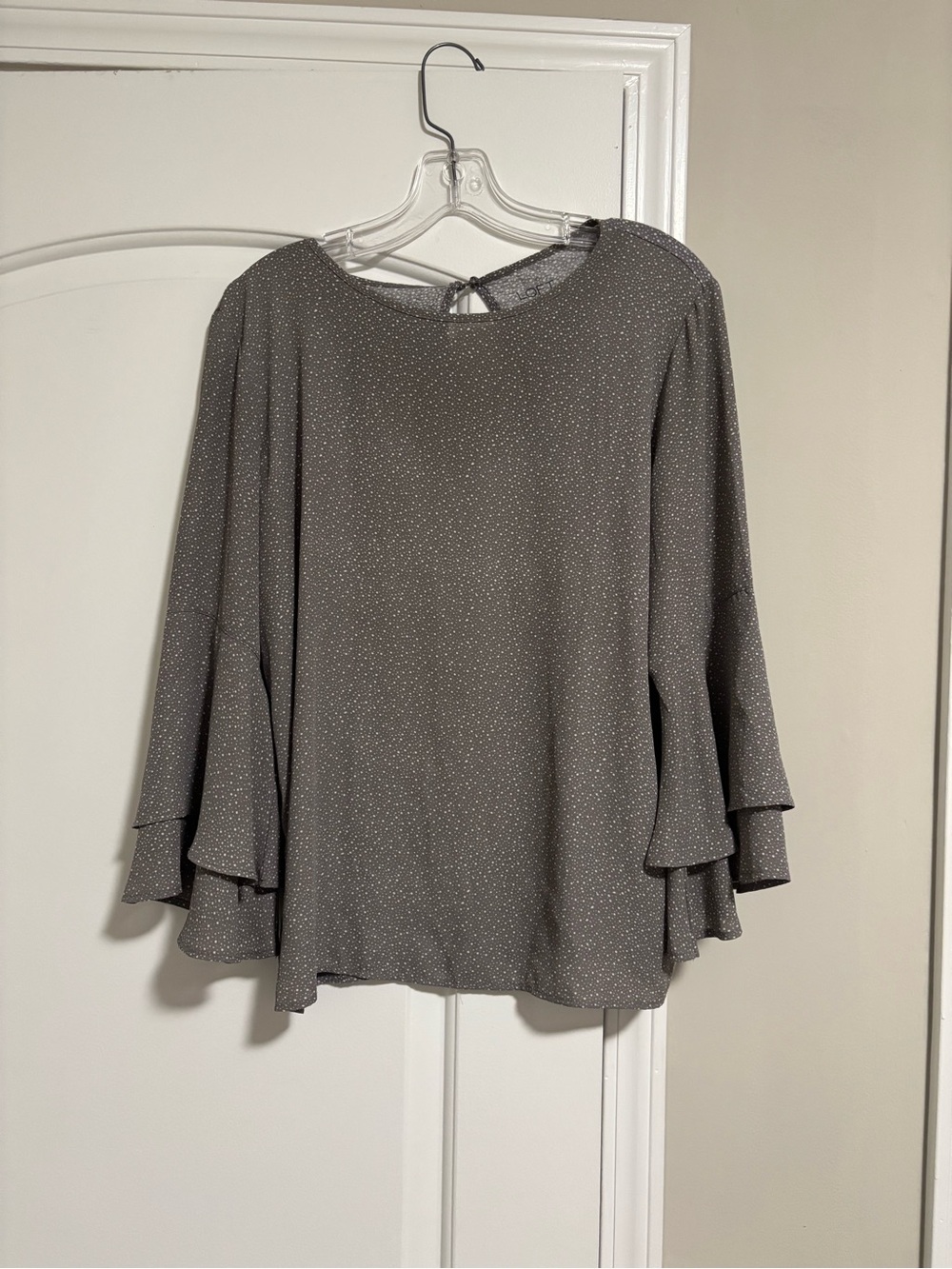 LOFT, Women’s Gray Polka Dot Ruffle-Sleeve Blouse, Size Medium